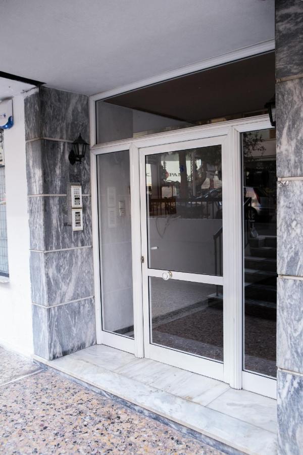 Best House, Anakreontos, Perivolaki, Nikaia, P... Piraeus Ngoại thất bức ảnh