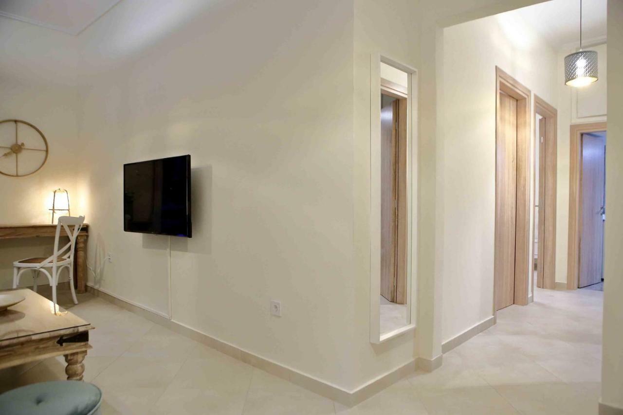 Best House, Anakreontos, Perivolaki, Nikaia, P... Piraeus Ngoại thất bức ảnh