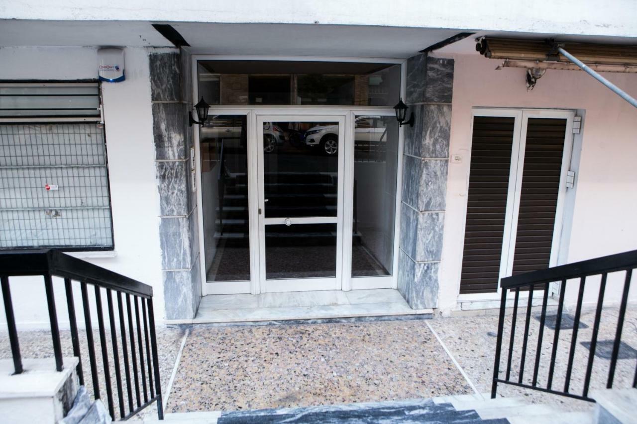 Best House, Anakreontos, Perivolaki, Nikaia, P... Piraeus Ngoại thất bức ảnh
